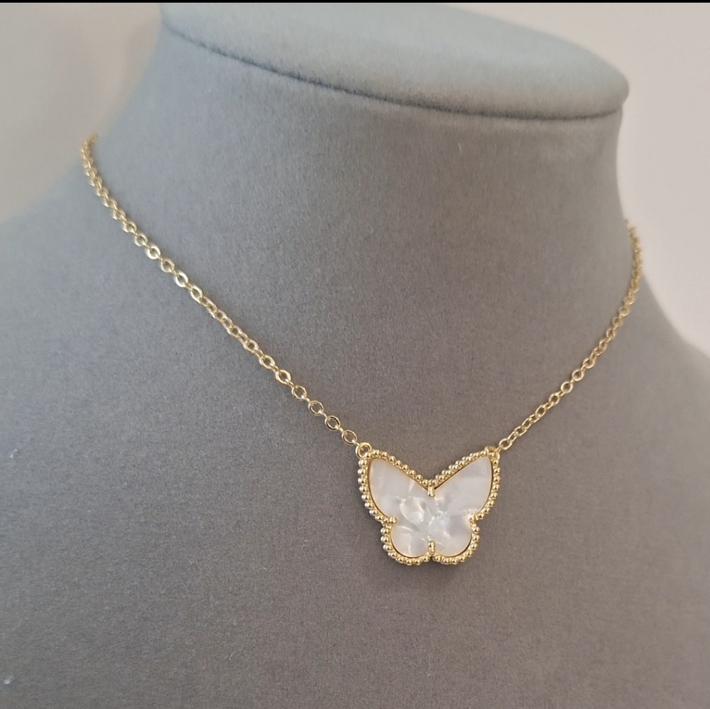 Mother of pearl butterfly necklace